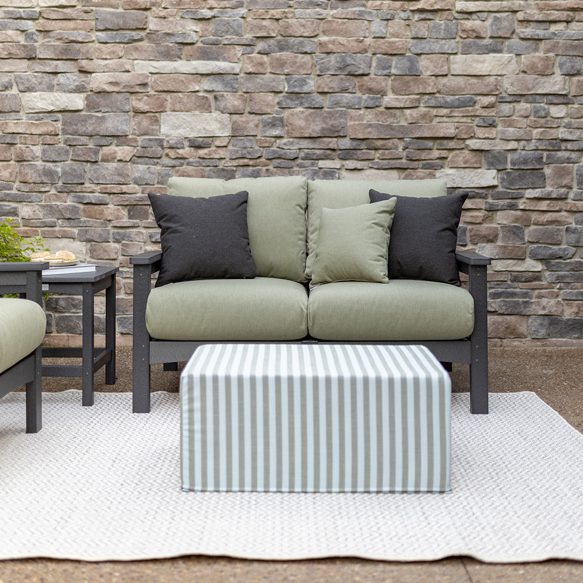 Camden Love Seat - Image 2