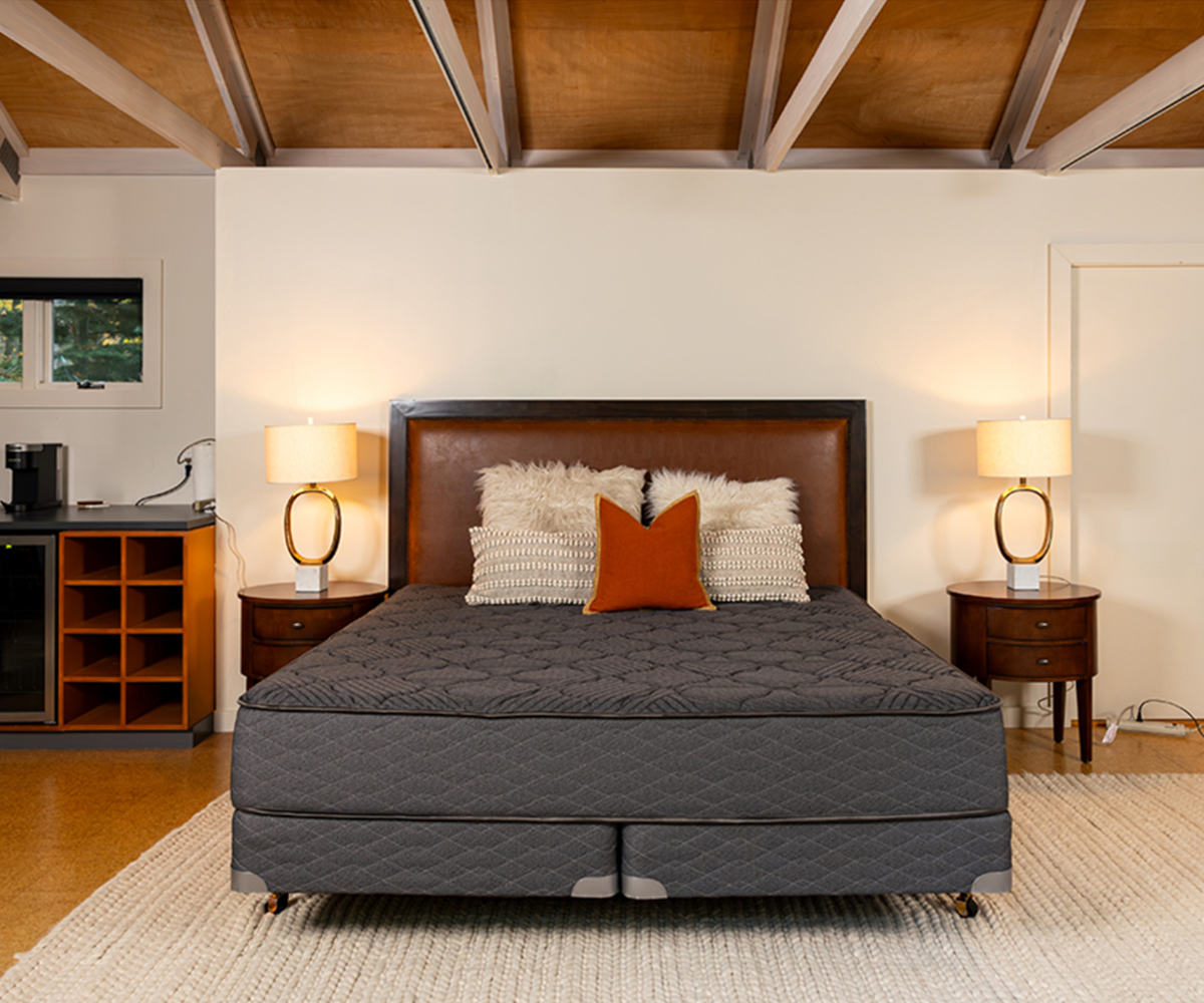 HLM Sweet Sensations 16