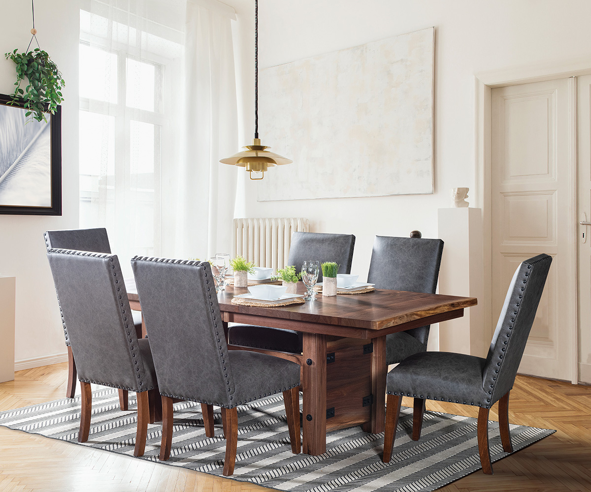 Lamesa Trestle FN Corbin Chairs Room Setting Cropped