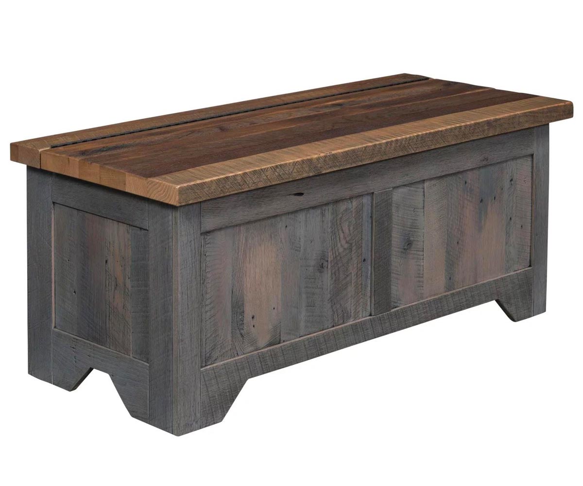 UBF London Fog Blanket Chest